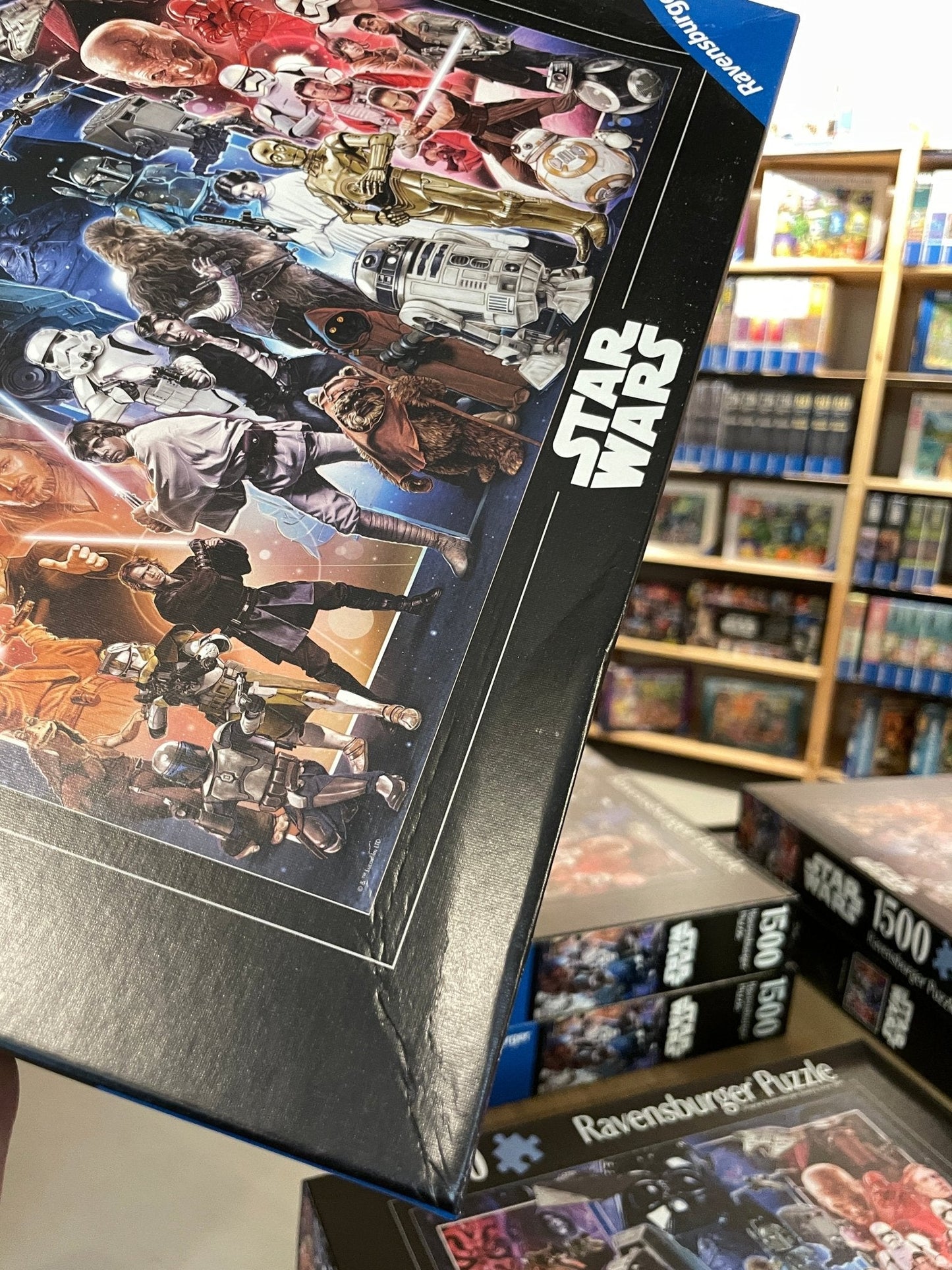 Csillagok Háborúja Univerzum Ravensburger 1500 darabos kirakó puzzle (RA-12000714) - puzzlegarden