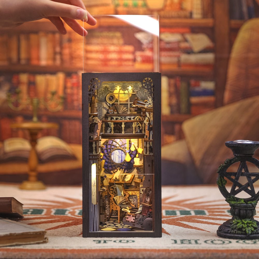 Hollóhát klubhelyiség – A Csillagkupola CuteBee 350 darabos kirakó puzzle (CB - RK02B) - puzzlegarden