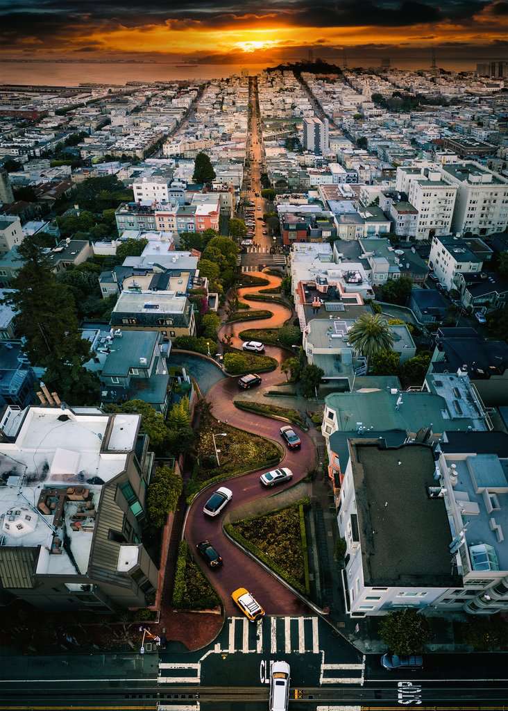 San Francisco Lombard Street Ravensburger 1000 darabos kirakó puzzle (RA - 16732) - puzzlegarden