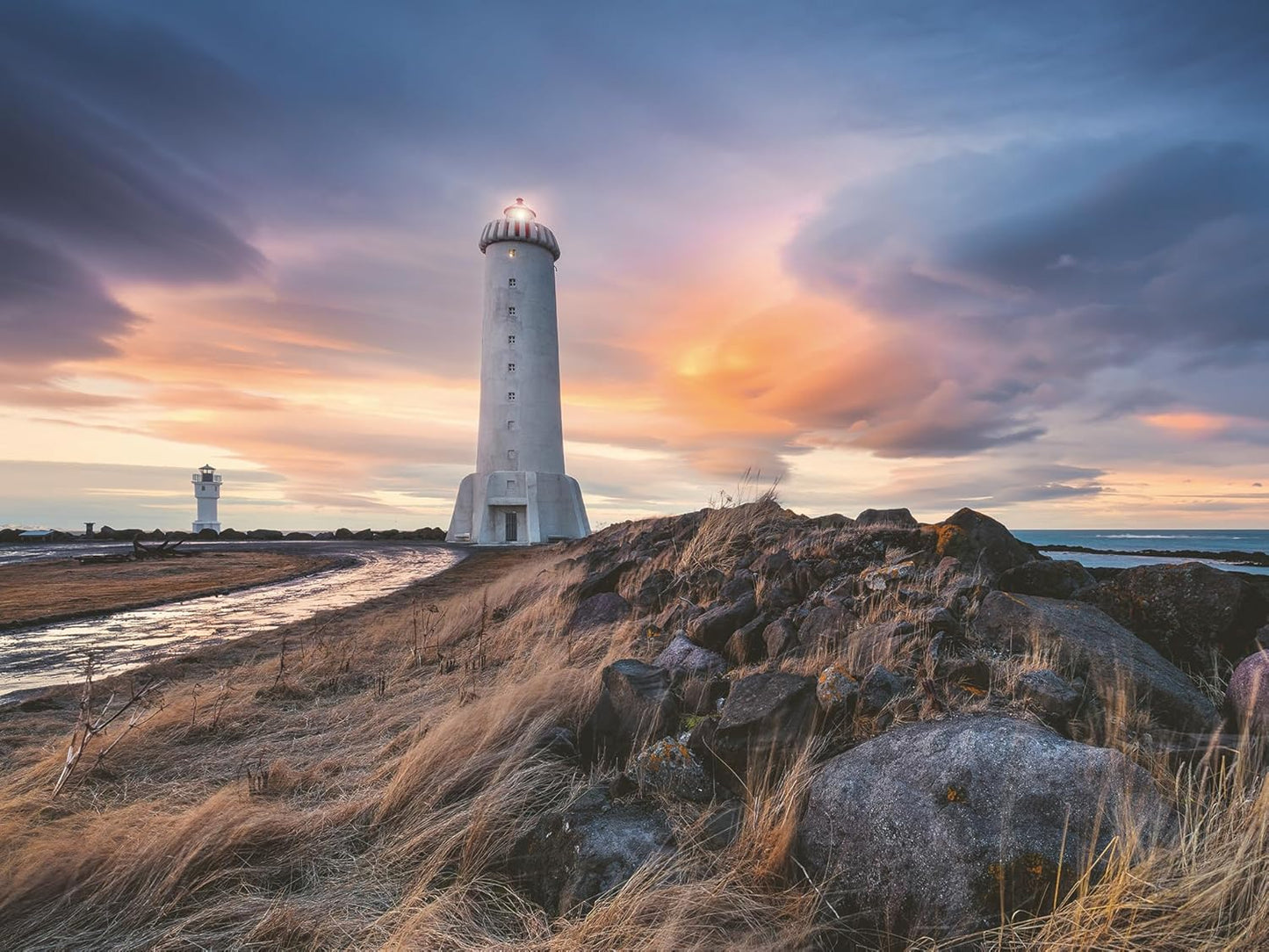 Szélfútta égbolt, Akranes világítótorony – Izland Ravensburger 1500 darabos kirakó puzzle (RA - 12000732) - puzzlegarden