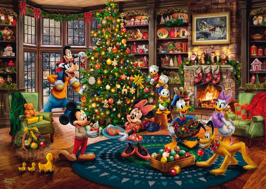 Mickey és Minnie díszítik a fát