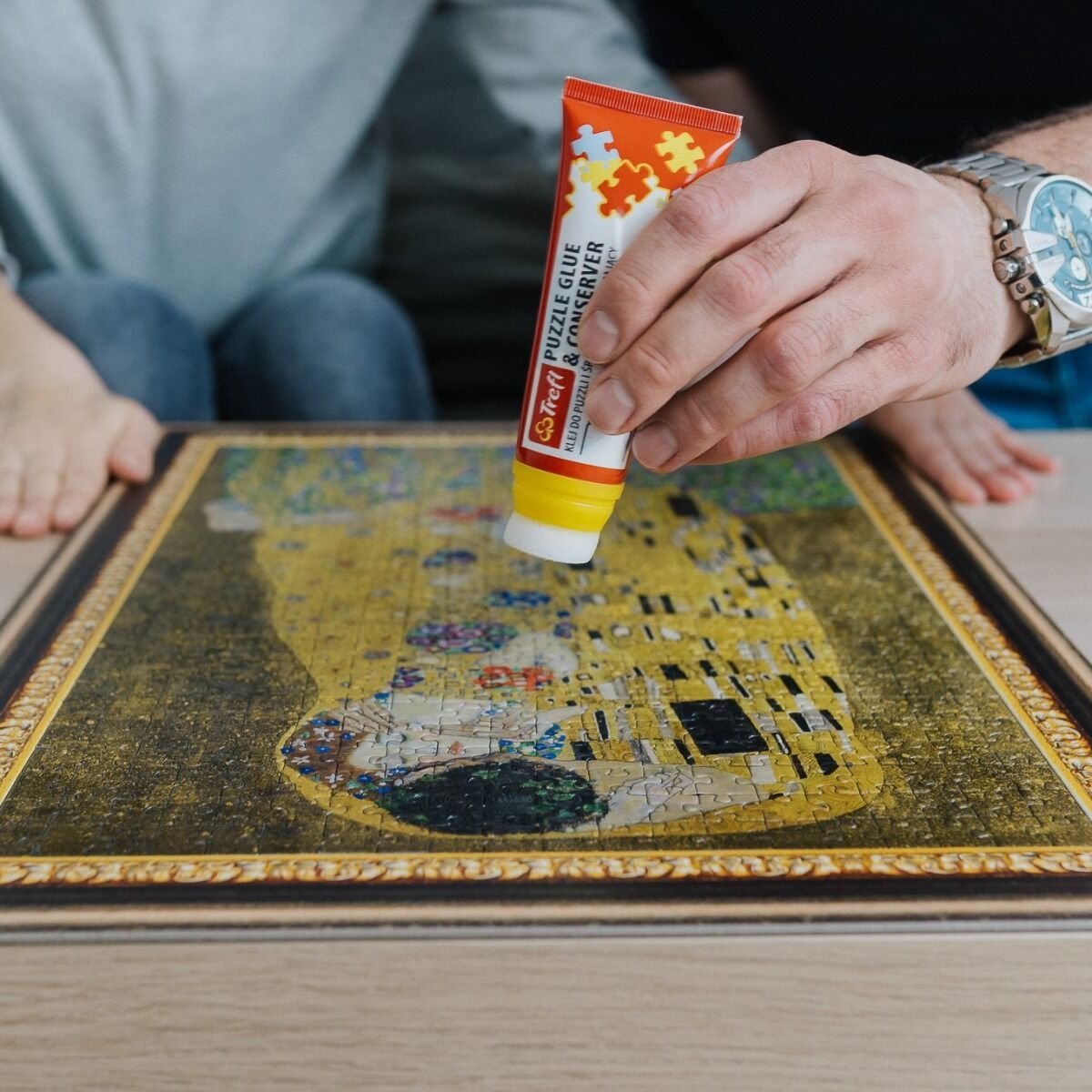ArtFrame - Klimt - A Csók - keretes kirakó Trefl 500 darabos kirakó puzzle (TR - 37542) - puzzlegarden