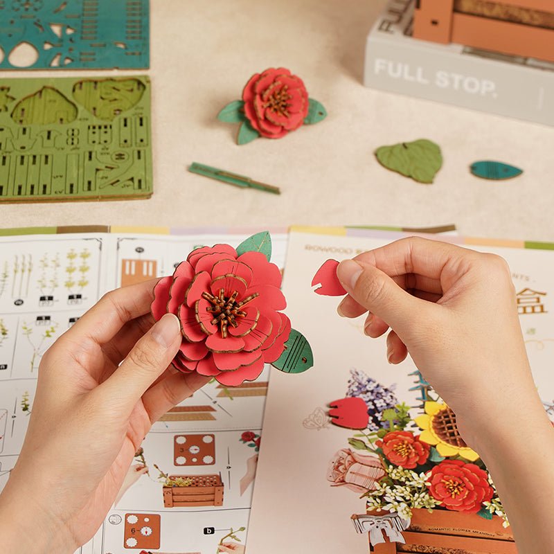 Rowood - Virágcsokor fa ládikóban Robotime 658 darabos kirakó puzzle (RO - TW02H) - puzzlegarden