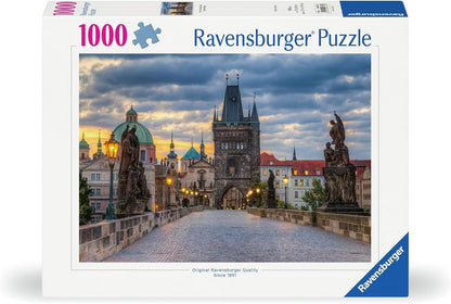 Séta a Károly hídon, Prága Ravensburger 1000 darabos kirakó puzzle (RA-12000673) - puzzlegarden