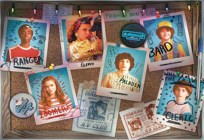 Stranger Things Karakterek Koffer Clementoni 1000 darabos kirakó puzzle (CL-61507 8005125615070) - puzzlegarden