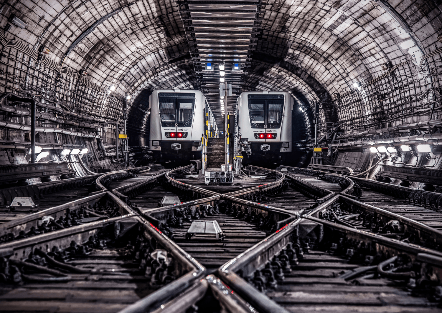 Szimmetria Pannon Puzzle 1000 darabos kirakó puzzle (PP-180) - puzzlegarden